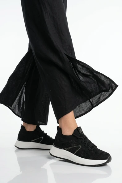 Siyah Anorak Bağcıklı Kadın Sneaker ürün görseli 1