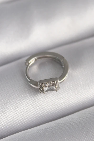 316L Çelik Gümüş Renk Kare Zirkon Taşlı Tragus Piercing ürün görseli 1