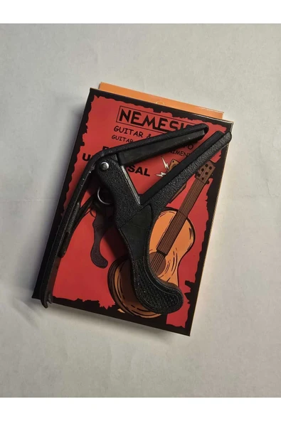 Nemesis FC100 Nemesis Universal Kapo | Tüm Gitar Çeşitleri, Ukulele ve Saz Uyumlu, Güçlü Yay Mekanizması, Çizilme Önleyici Ped ürün görseli 1