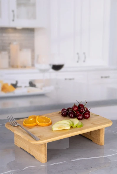 Bambu Ayaklı Kesme Tahtası 30x20 cm ürün görseli 1
