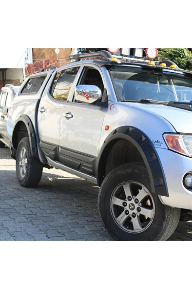 Mitsubishi L200 2007 - 2015 Arası Çamurluk Üstü Dodik 4 Parça İTHAL ürün görseli 1