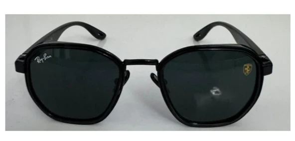 Ray-Ban Scuderia Ferrari 3674M F028/71 Black Güneş Gözlüğü ürün görseli 1