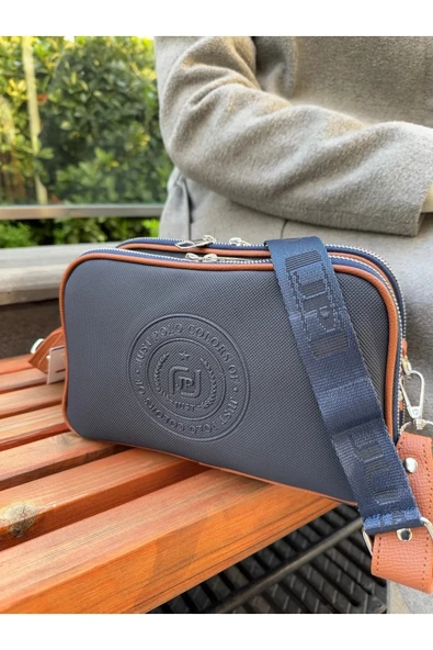 Just Polo Günlük Kombinlere Uygun Kadın Kabartma Baskılı Omuz Çantası ürün görseli 1