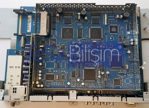 89202 001C 89445F10 loewe-xelos-a42-main-av-89445f10-89445-364-anakart ürün görseli 1