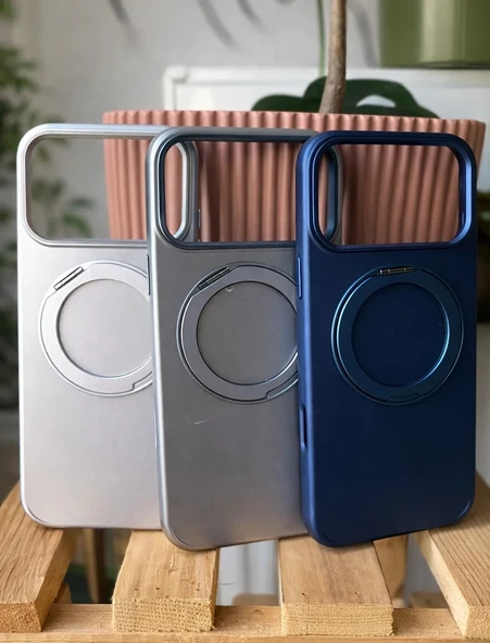 İphone 17 Pro ile Uyumlu Stant Olabilen Magsafe Özellikli Titan Telefon Kılıfı ürün görseli 1