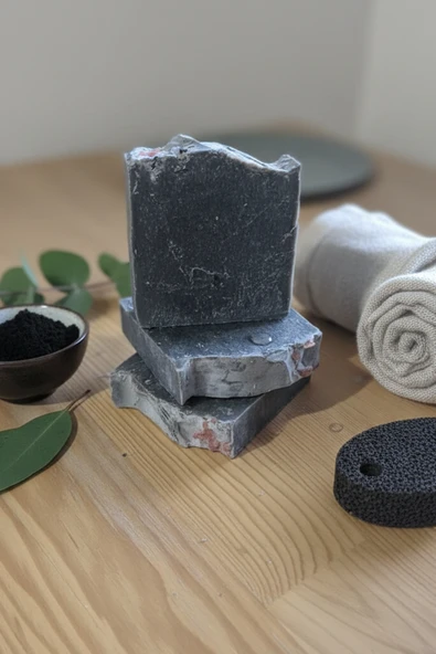 3 Kalıp Aktif Karbon Sabun El Yapımı Özel Üretim Aktif Karbon Sabunu Activated Charcoal Soap 3 Adet ürün görseli 1
