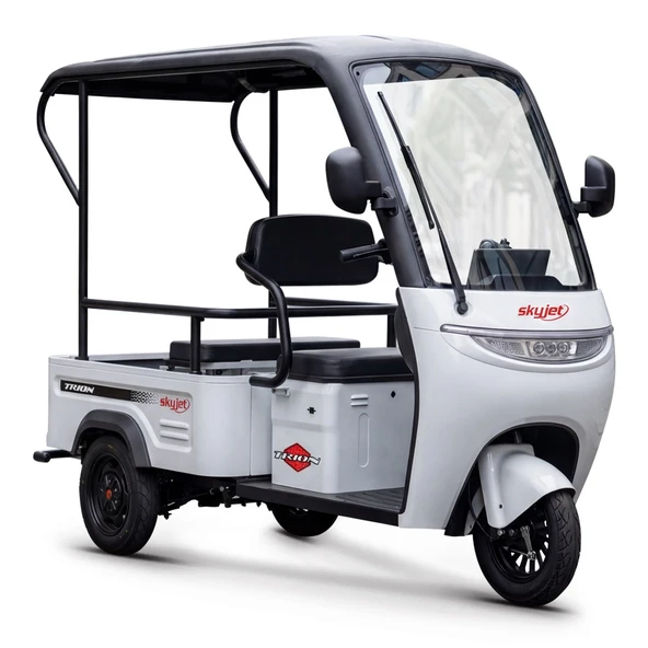 Skyjet Trıon Elektrikli Moped Beyaz Siyah ürün görseli 1
