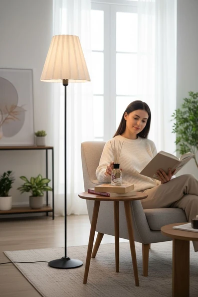 NESTVİBE Modern Şık İskandinav Tarz Lambader – Metal Ayaklı Salon Oturma Odası ve Yatak Odası Aydınlatma ürün görseli 1