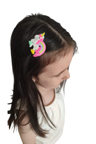 FAMEMUS ACCESSORY Üzeri Silikon Sevimli Unicorn ve Kelebek Figürlü Karışık Renk Büzgülü Düz Lastik ve Çocuk Pens Toka ürün görseli 1
