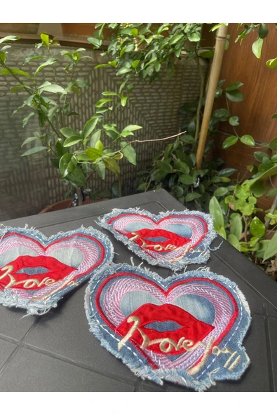 Ciciş Aksesuar KOT APLİKE DİKME [[LOVE YAZILI KALP] ürün görseli 1