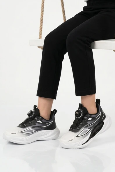Beyaz Siyah Misina Bağcıklı Mekanizmalı Erkek Çocuk Spor Ayakkabı ürün görseli 1