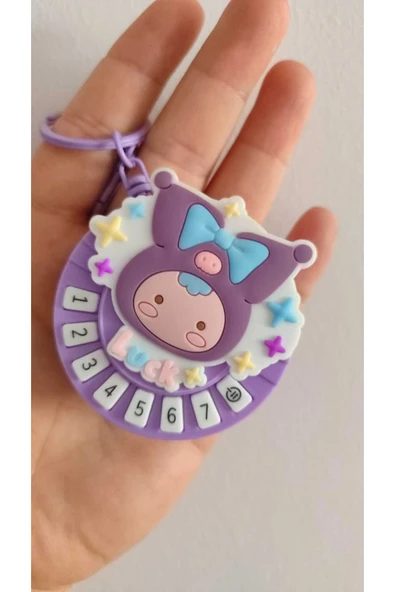 FAMEMUS ACCESSORY Işıklı ve Sesli Kuromi Tuşlu Anahtarlık ürün görseli 1