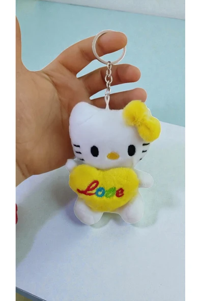 FAMEMUS ACCESSORY Hello Kitty Peluş Anahtarlık ürün görseli 1