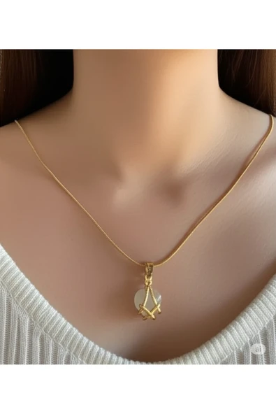 FAMEMUS ACCESSORY Şık Tasarımlı 45 cm Gold Renk Çelik Kolye – Doğal Taş Detaylı ürün görseli 1