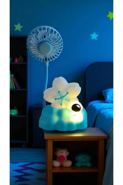 FAMEMUS ACCESSORY Astronot Masa Üzeri Hem Gece Lambası Hem Fan 22 cm ürün görseli 1