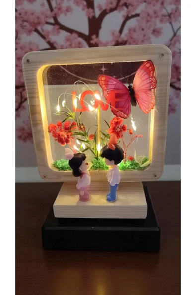FAMEMUS ACCESSORY Işıklı Love Yazan Sevgililer Gününe Özel biblo Boyut 17cm*14cm ürün görseli 1