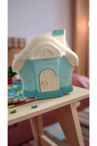 FAMEMUS ACCESSORY Ev Şeklinde Büyük Kumbara Kilitli 20 cm ürün görseli 1