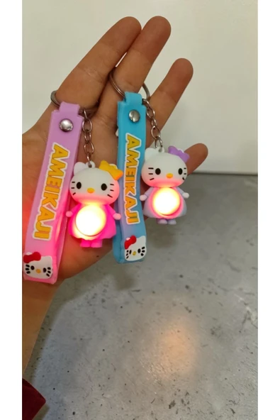 FAMEMUS ACCESSORY Işıklı Vurunca Işık Yanan Hello Ktity Silikon Anahtarlık 2 li ürün görseli 1