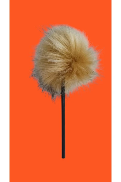 FAMEMUS ACCESSORY Tüylü Ponpon Başlıklı Kurşun Kalem Altın Sarısı Renk 1 adet ürün görseli 1