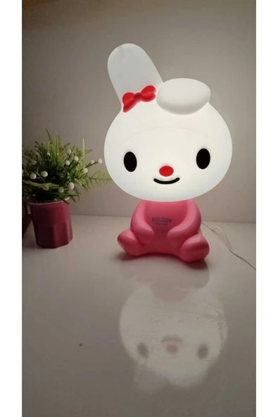 FAMEMUS ACCESSORY My Melody Koca Kafa Masa Üzeri Gece Lambası Ürün Boyut 30 cm ürün görseli 1