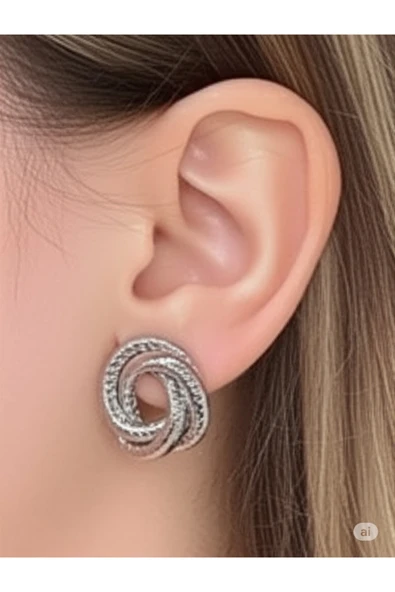 FAMEMUS ACCESSORY Çelik Göksel Düğüm Örgü Küpe ürün görseli 1