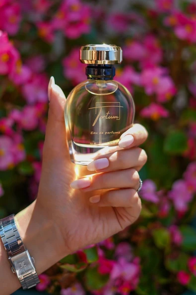 Tortum Asia Kadın Parfümü Eau de Parfum 50 ml – Çiçeksi ve Uzun Süre Kalıcı - Resim 3