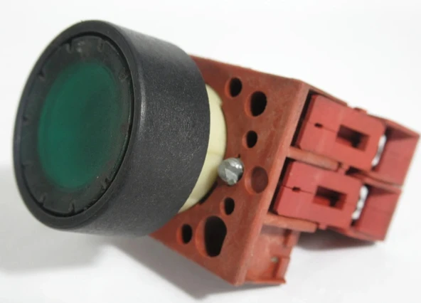 Siemens 3SB12-06-0AE01 YEŞİL IŞIKLI START BUTON 1NO ( ampul hariç ) ürün görseli 1