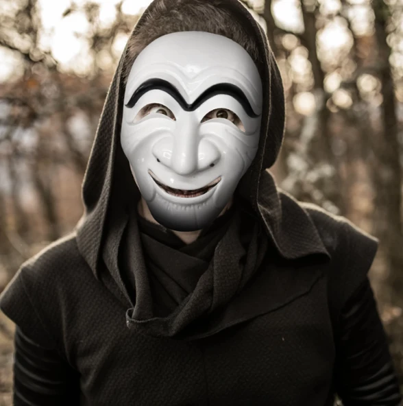 Koreli Hırsız Teatral Hahoe Maskesi - Para Heist Maskesi - Dali Maskesi ürün görseli 1