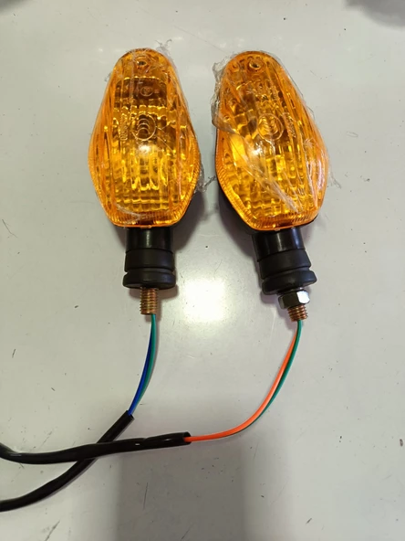VOLTA APEC APT4 KASALI EKETRİKLİ MOTOR ÖN SİNYAL TAKIMI SAĞ-SOL (12V) ürün görseli 1