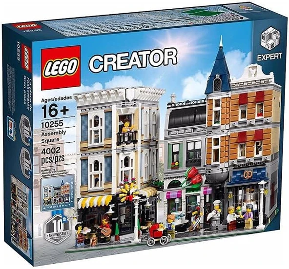 LEGO 10255 Creator Expert Assembly Square ürün görseli 1