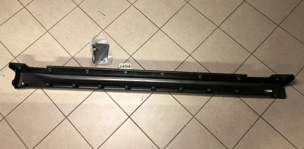 87751d7000ca İthal Tucson Sol Maşpiyer Kaplamsı 2015-18 ürün görseli 1