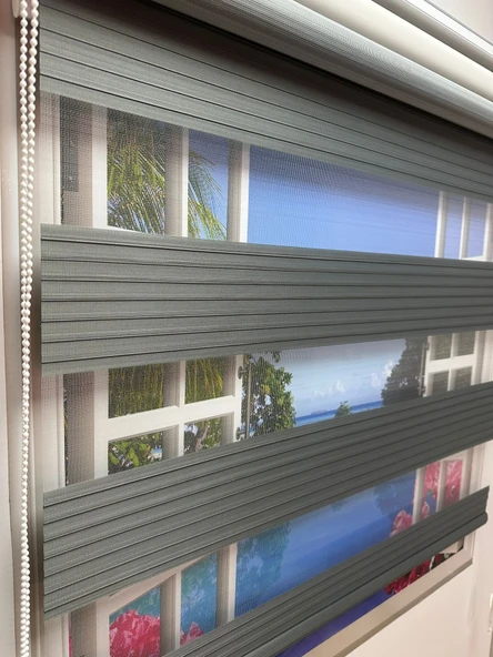 Çift Mekanizmalı Zebra Stor Perde Geniş Gri-Beyaz ürün görseli 1
