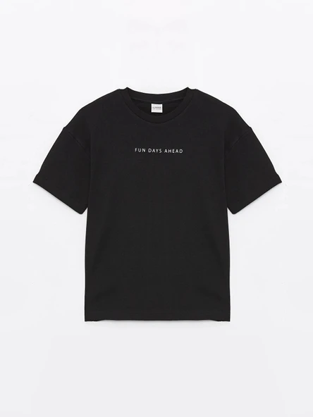 LCW Kids Siyah Oversize Bisiklet Yaka Erkek Çocuk Tişört ürün görseli 1
