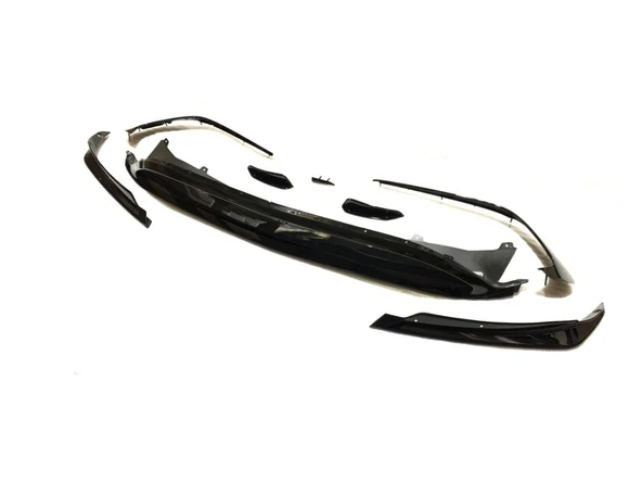 AUTOGP Mercedes w176 ön tampon altı lip splitter ve ön kaş facelift için 2016+ ürün görseli 1