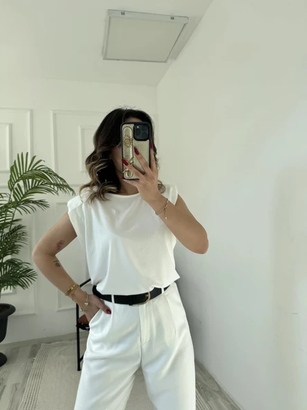 Kadın Arkası Dantel Detaylı Basic Tshirt Ekru - Resim 4