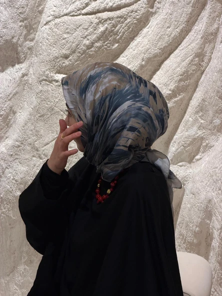 Pamuklu Soft Lara Desen Eşarp-Gri ürün görseli 1