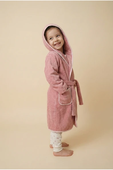 Motif Mağaza *İHRAÇ FAZLASI* Çocuk Bornozu Kapüşonlu Cepli Premium MicroCotton %100 Pamuk -HAFİF KUSURLUDUR-  Pembe 1-2 Yaş ürün görseli 1