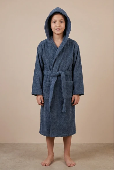 Motif Mağaza *İHRAÇ FAZLASI* %100 Pamuk Kapüşonlu Cepli Unisex Çocuk Bornozu -Hafif Kusurludur-  Lacivert 10-12 Yaş ürün görseli 1