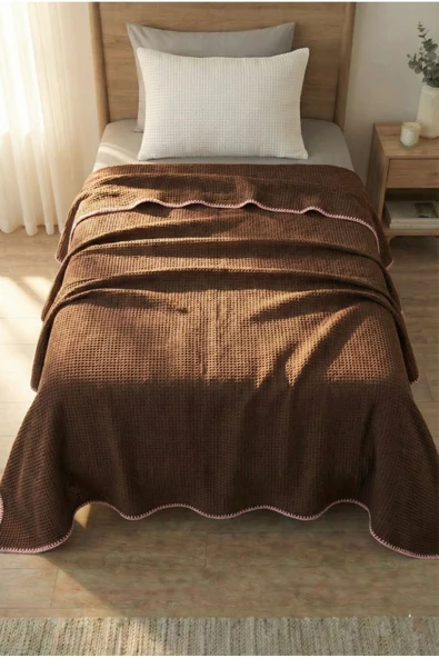Motif Mağaza %100 Pamuk Waffle Pike Tek Kişilik 160x220 Kroşe Detaylı Yazlık Pike Yatak Örtüsü  Kahverengi 160 x 220 ürün görseli 1