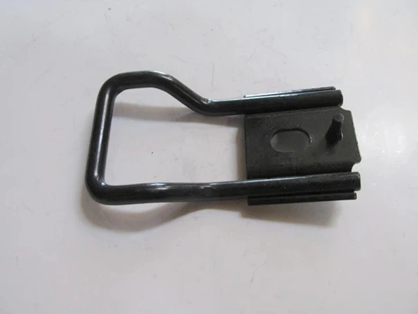 Renault Kangoo 2 Classic 2003-2012 Bagaj Kapak Kilit Karşılığı Üst Sağ - Sol Aynı (Adet) (Çift Kapı) (Oem No: 8200347712 ürün görseli 1