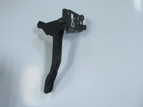 Renault Megane 3 Hatchback 2010-2013 Kaput Kilidi Emniyet Mandalı (Pleksan) (Oem No: 656030006R) ürün görseli 1