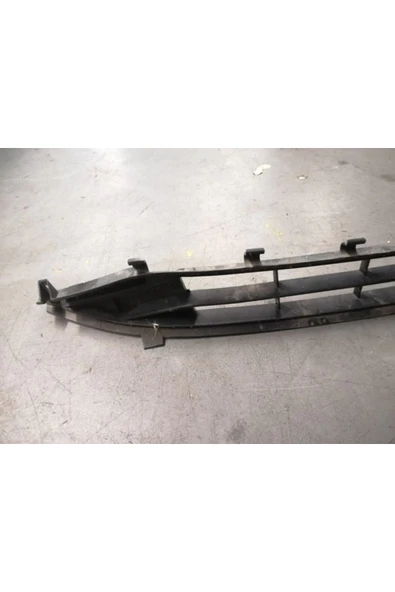 Ford Focus 2018  Tampon Panjuru  (Oem No:Jx7B17K945A1B) ürün görseli 1