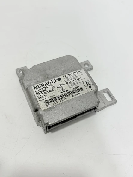 Bosch Renault Clio Airbag Beyni 8200230857 2.El ürün görseli 1