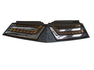 Mitsubishi L200 2014-2015 Pickup Ön Panjur Siyah Nikelaj Çıtalı (Fpı) (Oem No: 7450A868) ürün görseli 1
