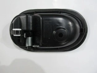 Renault Megane 2 2003-2009 Ön Kapı İç Açma Kolu Sol Siyah (Elceği Gümüş Gri) (Adet) (Oem No:8200174075) ürün görseli 1