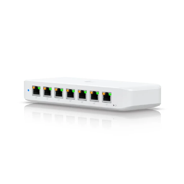 Ubiquiti Ultra 210W Yönetilen L2 Gigabit Ethernet (10/100/1000) Ethernet Üzerinden Güç (PoE) Beyaz ürün görseli 1