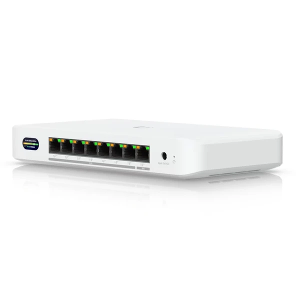 (1) 10 GbE bağlantı noktası, (7) 2,5 GbE, UDB anahtarı ile Ubiquiti Kompakt PoE+ Anahtarı* ürün görseli 1