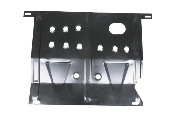 Ford Focus Sedan 2005-2007 Ve Hatchback Karter Muhafaza Sacı (Metal) (Ayaklı) (Oem No: 828-6940) ürün görseli 1