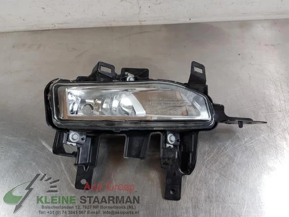Nissan Qashqai 2017-2019 Sis Lamba Braketi Ön Sol (Oem No: 26915-Hv00A) ürün görseli 1