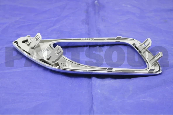 Nissan Navara 2016-2019 Sis Lamba Çerçeve Nikelaj Sağ (Oem No: 62256-4Kj0A) ürün görseli 1